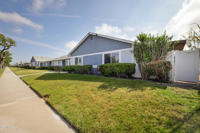 Detail Gallery Image 14 of 17 For 2430 Alexander St, Oxnard,  CA 93033 - 2 Beds | 1 Baths