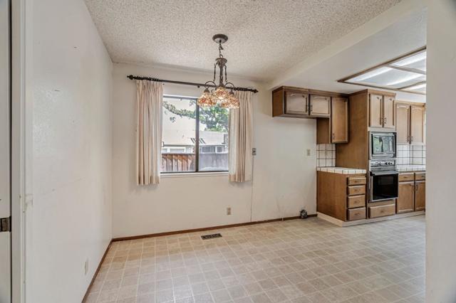 668 Litton Court, Sunnyvale CA: https://media.crmls.org/mediaz/57e2f1e7-d213-4254-a4f4-0b513484b4b7.jpg