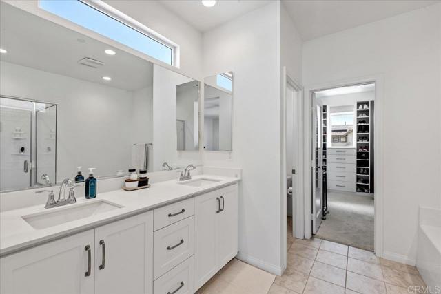 Detail Gallery Image 21 of 60 For 39665 Foxtail Dr, Temecula,  CA 92591 - 4 Beds | 3 Baths