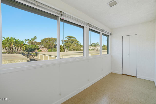 Detail Gallery Image 20 of 28 For 681 Ocean View Dr, Port Hueneme,  CA 93041 - 1 Beds | 1 Baths