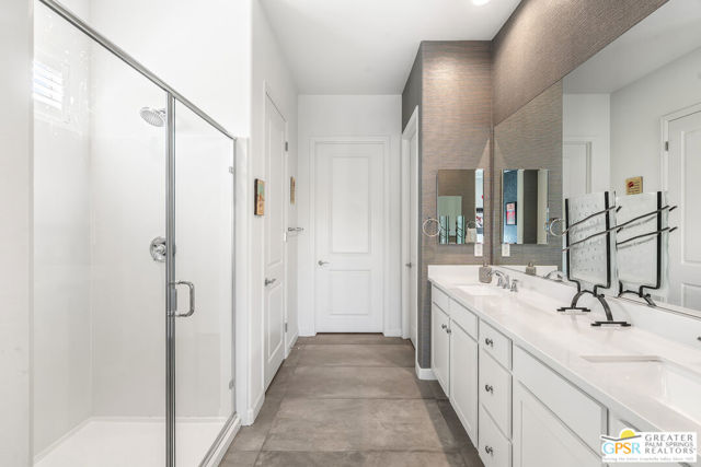 76 Claret, Rancho Mirage CA: https://media.crmls.org/mediaz/57e416f0-1ce5-4740-97df-b48397b9f73a.jpg