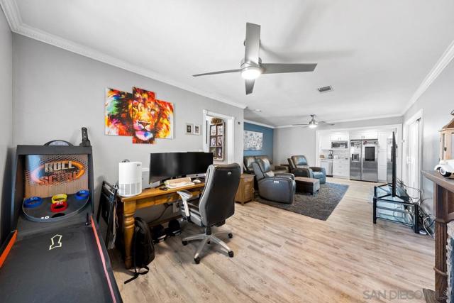 657 Fig St, Chula Vista CA: https://media.crmls.org/mediaz/57e41857-7632-4e4f-80fe-a5bf4c495d40.jpg