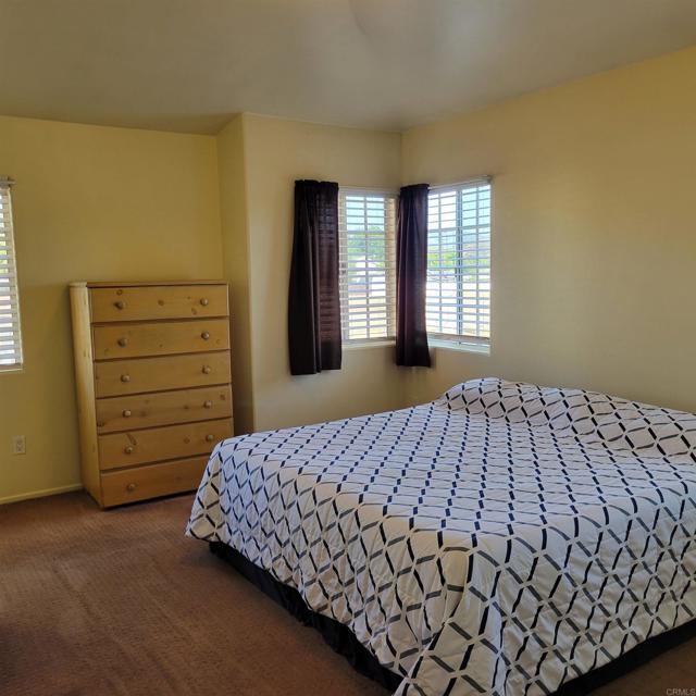 575 Granite, El Cajon CA: https://media.crmls.org/mediaz/57e5a72d-560c-4ad0-8612-cbdbcc30c1f9.jpg