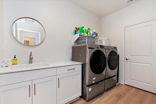 80435 Palatine Crt Court, La Quinta CA: https://media.crmls.org/mediaz/57e5c88f-d962-4241-b7d6-e6b1dcd9b678.jpg
