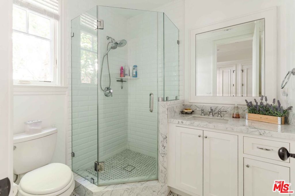 MLS #26859335 image #29