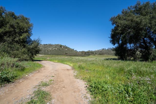 Image 17 of 56 For 25928 Old Julian Highway