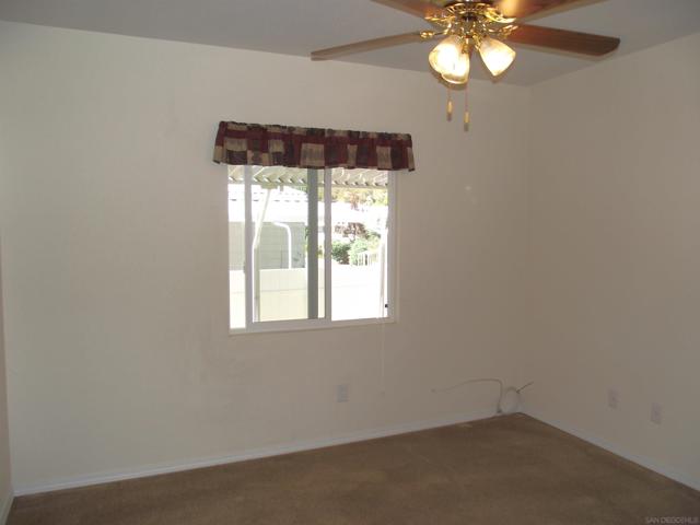 35109 Highway 79, Warner Springs CA: https://media.crmls.org/mediaz/57e79278-2b35-4a1c-bf71-ee85693d16e6.jpg