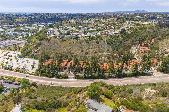 5830 Mission Center Rd, San Diego CA: https://media.crmls.org/mediaz/57e87a6a-65a8-4b01-bb2b-9941c00d2898.jpg