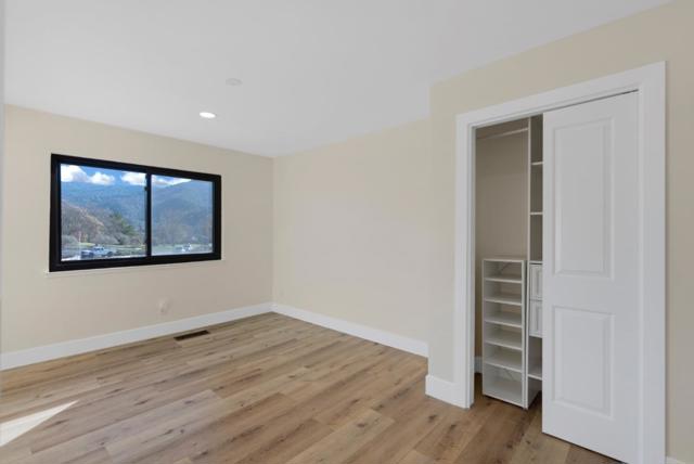 8202 Honeybee Court, Gilroy CA: https://media.crmls.org/mediaz/57e98b6c-c55e-43cc-85a2-5387a52a2583.jpg