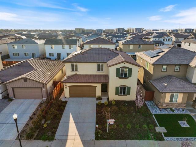 10190 Ashlar, Elk Grove CA: https://media.crmls.org/mediaz/57ebf7cd-6369-4e60-b600-19efd5fc8de0.jpg