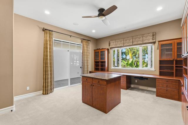 Detail Gallery Image 32 of 37 For 3368 Calle Margarita, Encinitas,  CA 92024 - 5 Beds | 6/1 Baths