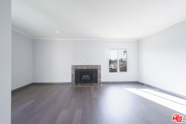 Image 7 of 43 For 2830 Lakeridge Lane