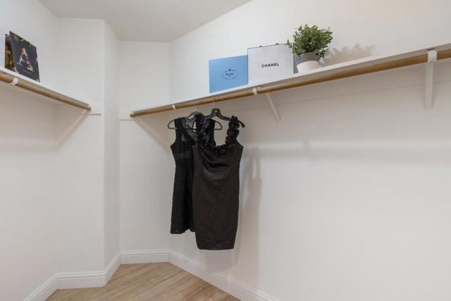 121 Pacchetti Way, Mountain View CA: https://media.crmls.org/mediaz/57ee3c6c-b5b4-480e-8f2f-5a68c0e3e869.jpg