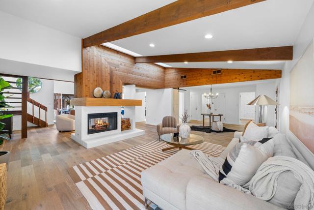 5370 Redding Rd, San Diego CA: https://media.crmls.org/mediaz/57eeec89-050d-4593-8dcc-788e95091515.jpg