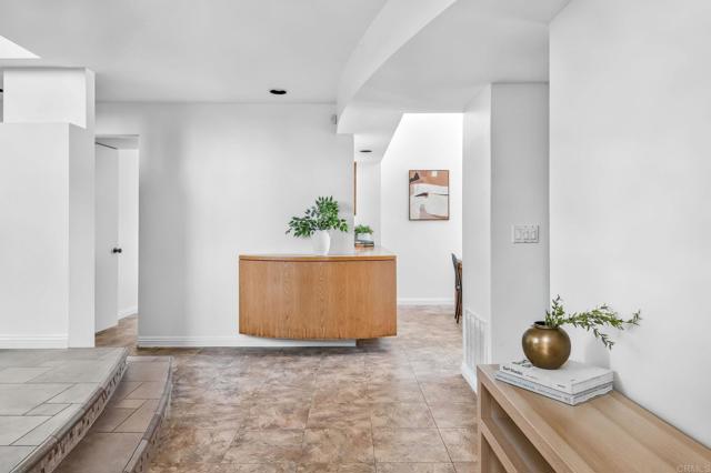 3112 North Mountain View Drive, San Diego CA: https://media.crmls.org/mediaz/57ef1ac5-5f64-4218-af5b-22ee87db21e8.jpg