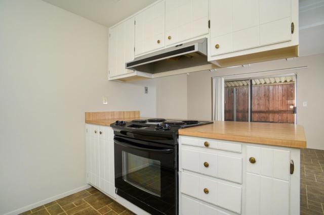 6871 Barbara Lee Circle, Sacramento CA: https://media.crmls.org/mediaz/57f122d7-07bc-4d97-a739-088b0a4c6721.jpg