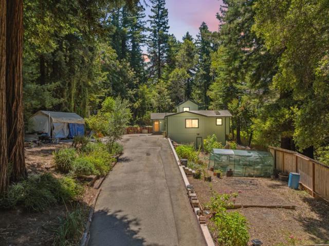12256 La Lena Street, Felton CA: https://media.crmls.org/mediaz/57f13063-c7b1-4867-950e-888dd08378a8.jpg