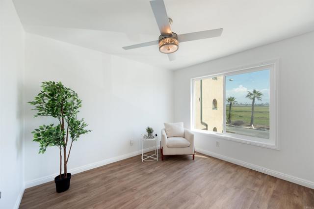 1460 Seacoast Drive, Imperial Beach CA: https://media.crmls.org/mediaz/57f17e31-548c-4918-b4e6-fd30580f9dbd.jpg