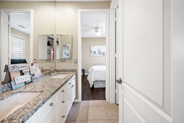 171 Via Martelli, Rancho Mirage CA: https://media.crmls.org/mediaz/57f1b405-e104-4469-bfb1-a087d535884b.jpg