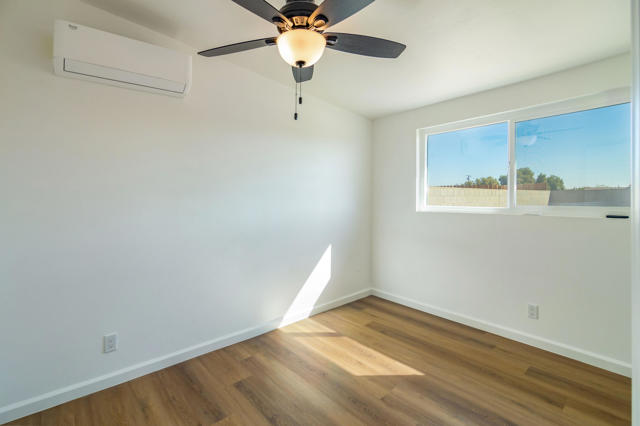 Image 8 of 18 For 2340 Sand Quill Avenue