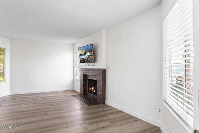 1748 Sinaloa Road, Simi Valley CA: https://media.crmls.org/mediaz/57f411f9-60a4-4a40-b1b6-b11f6886ec79.jpg