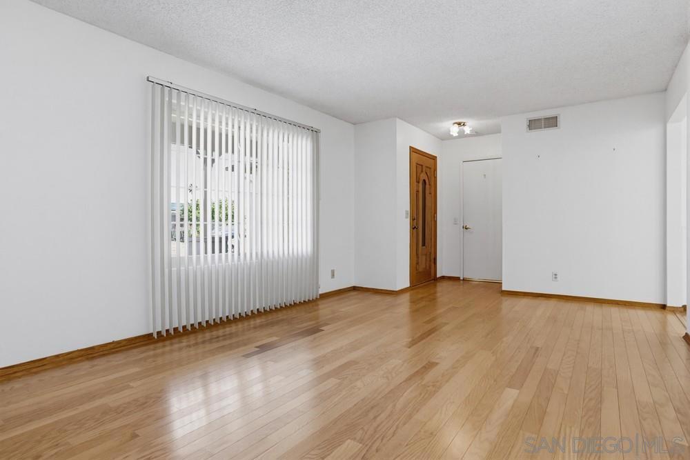 8495 Flanders - photo 5