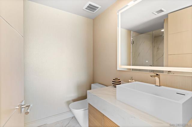 2506 Ruette Nicole, La Jolla CA: https://media.crmls.org/mediaz/57f6404f-75e7-4018-9e9b-1cd980f5f1d2.jpg