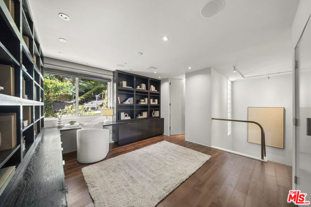 3625 Lowry Road, Los Angeles CA: https://media.crmls.org/mediaz/57f6fc83-7e2a-4e3b-bcc5-7cd75629e584.jpg