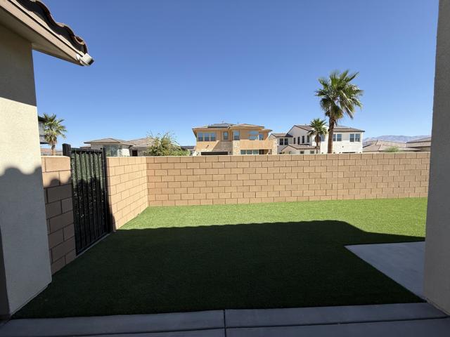 36350 Lasuen Street, Palm Desert CA: https://media.crmls.org/mediaz/57f84753-d568-44ab-99d4-229b74a5fc67.jpg