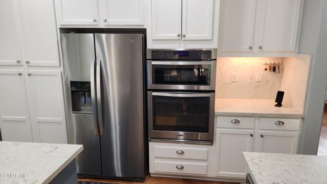 76 Boulder Creek Road, Simi Valley CA: https://media.crmls.org/mediaz/57f87a7e-98af-4dbb-913a-18400f8fb362.jpg