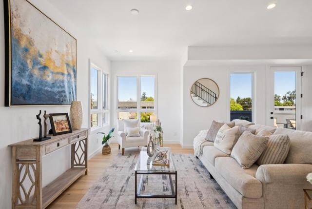 1433 Floribunda Avenue, Burlingame CA: https://media.crmls.org/mediaz/57f940c9-c406-451d-9663-c33a3692b6d3.jpg