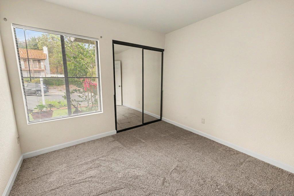 9264 Lethbridge - photo 18