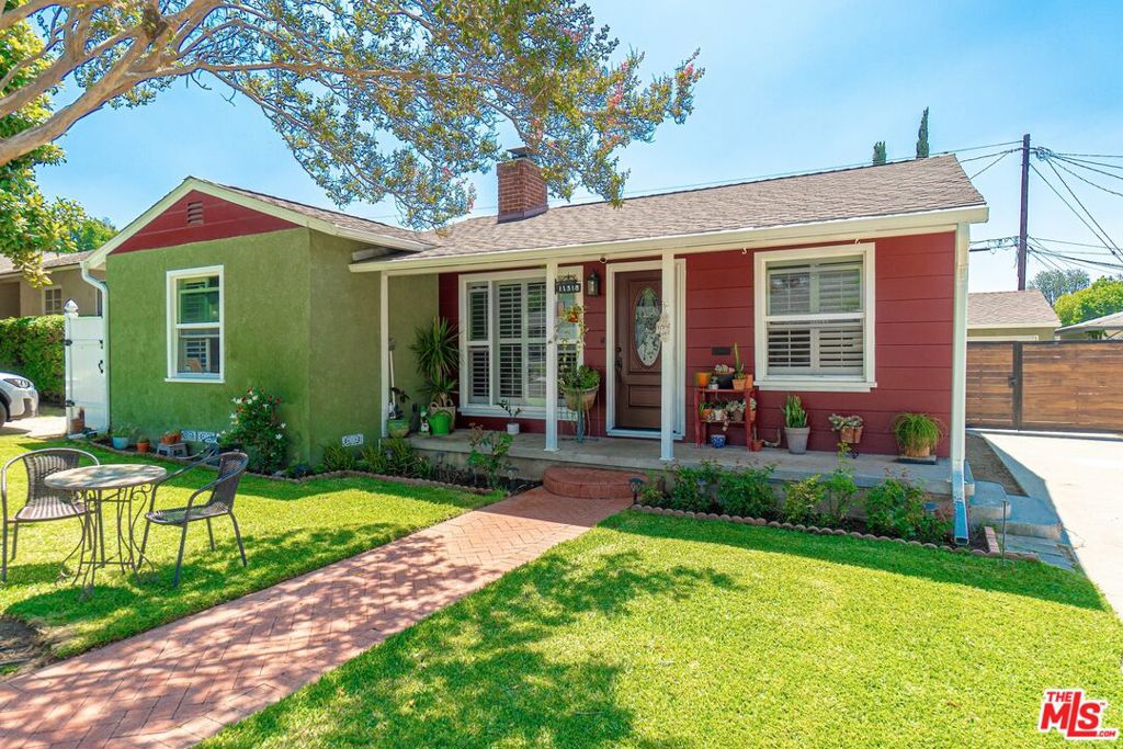 11318 Howard Street Whittier, California 11318 Howard Street