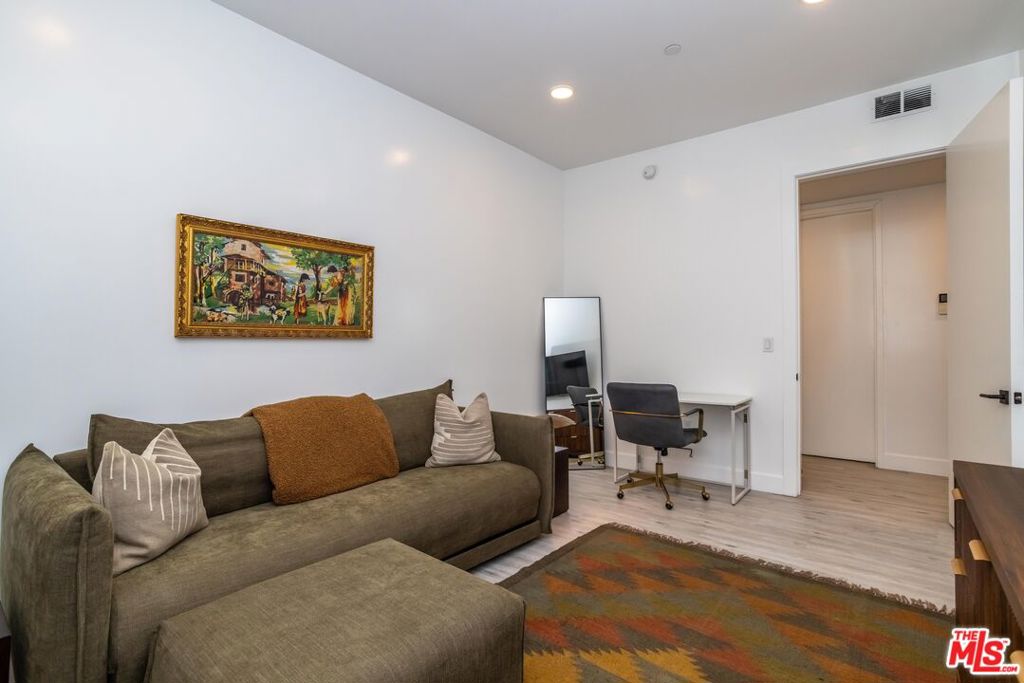 MLS #26850979 image #18