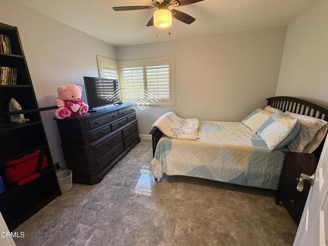 Detail Gallery Image 20 of 28 For 1940 Kensington Ln, Oxnard,  CA 93030 - 4 Beds | 4 Baths