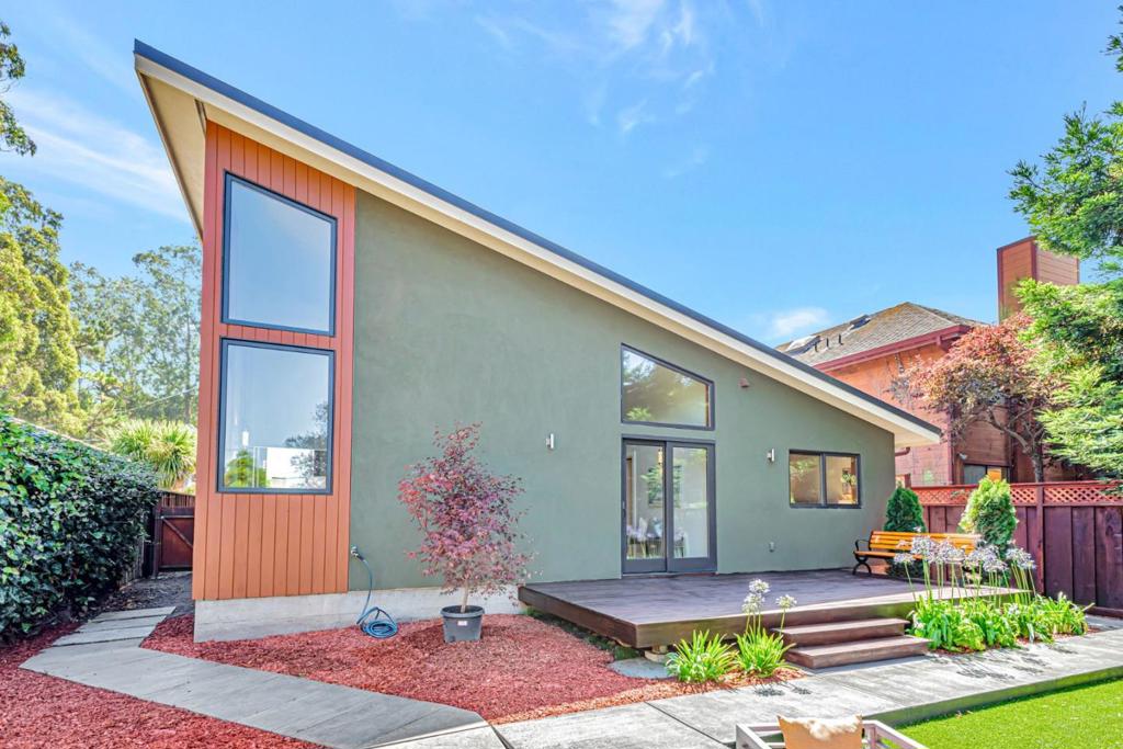 57Ff9Dde Ef3A 4Cdc 968C 9C513216F71D 170 Winona Avenue, Pacifica, Ca 94044 &Lt;Span Style='BackgroundColor:transparent;Padding:0Px;'&Gt; &Lt;Small&Gt; &Lt;I&Gt; &Lt;/I&Gt; &Lt;/Small&Gt;&Lt;/Span&Gt;