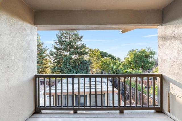 1150 Bonnie View Road, Hollister CA: https://media.crmls.org/mediaz/5800bf2a-7d35-4a2d-9b17-5cdec51506e5.jpg