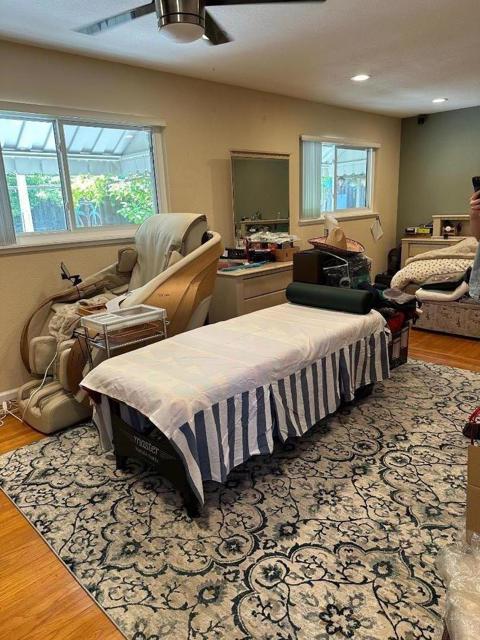 1014 W Homestead Road, Sunnyvale CA: https://media.crmls.org/mediaz/5801697a-42cc-4fc8-ae1a-933d510ca51b.jpg