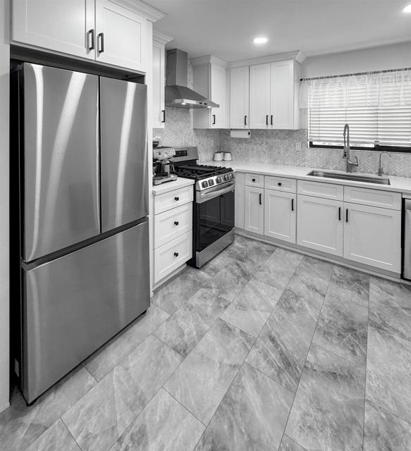 Detail Gallery Image 21 of 63 For 6145 Shoup Ave #41,  Woodland Hills,  CA 91367 - 2 Beds | 2 Baths