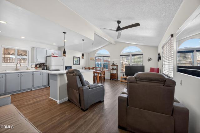 Detail Gallery Image 5 of 24 For 720 W Santa Maria St #80,  Santa Paula,  CA 93060 - 2 Beds | 2 Baths