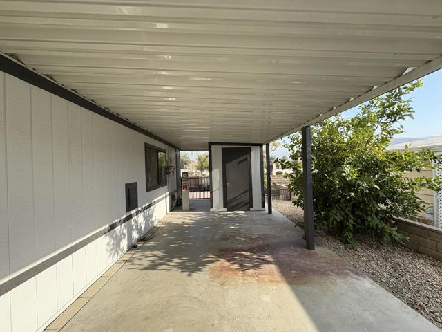 73851 Desert Greens S Drive, Palm Desert CA: https://media.crmls.org/mediaz/58041f26-ccd8-4e46-b17d-4d6587a6807e.jpg