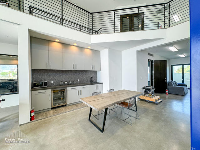 61680 Fullerton Dr, Thermal CA: https://media.crmls.org/mediaz/5805a8a8-5b06-47e4-a4cc-57f20fcf1e64.jpg