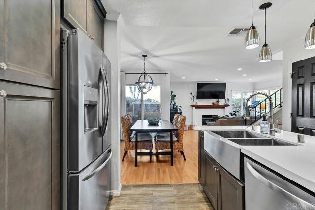 10727 Holly Meadows Drive, Santee CA: https://media.crmls.org/mediaz/580766e9-c71c-47b8-b837-abf4efc3ca79.jpg