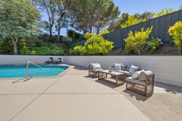 2985 Trousdale Drive, Burlingame CA: https://media.crmls.org/mediaz/5807fa5b-ffa1-4f69-a433-aeb63fad9978.jpg