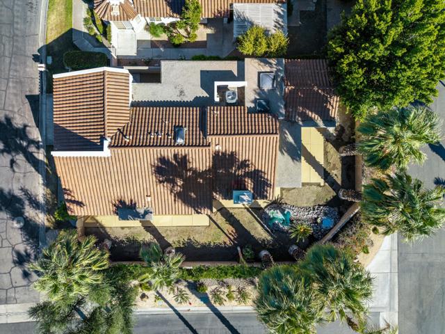 77787 Saint Croix Drive, Palm Desert CA: https://media.crmls.org/mediaz/58086c4d-fe60-4dd5-9174-1148f452e0bd.jpg