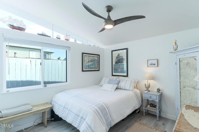 Detail Gallery Image 13 of 33 For 1089 Belfast Ln, Ventura,  CA 93001 - 3 Beds | 2 Baths