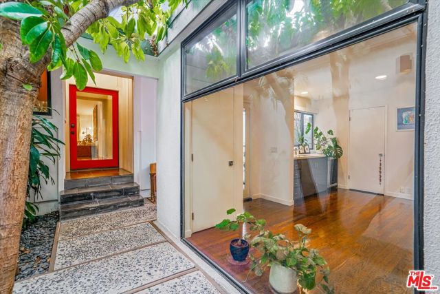 3719 Butler Avenue, Los Angeles CA: https://media.crmls.org/mediaz/580a93e5-c821-4c4f-b9b0-3f5add700bd1.jpg