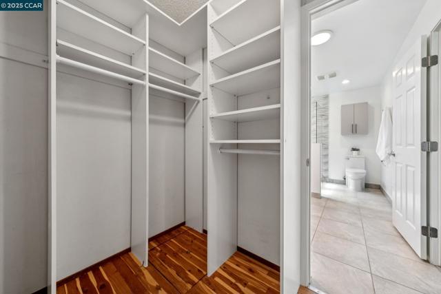 3245 Newport Court, Walnut Creek CA: https://media.crmls.org/mediaz/580b7df2-4bd6-42aa-9511-71e0d6706d38.jpg