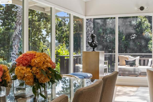 Image 13 of 53 For 1297 Sunnyhills Rd