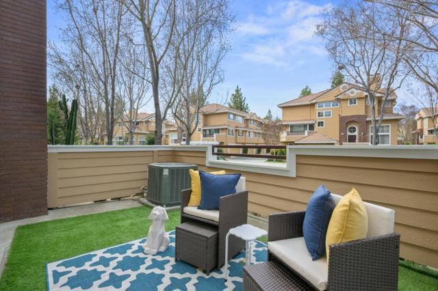 Image 53 of 59 For 545 Mill River Lane